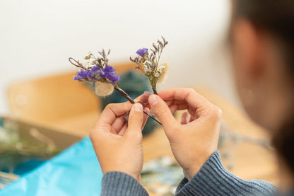 Kit DIY à réaliser - Couronne de tête adulte en fleurs séchées - Bleu