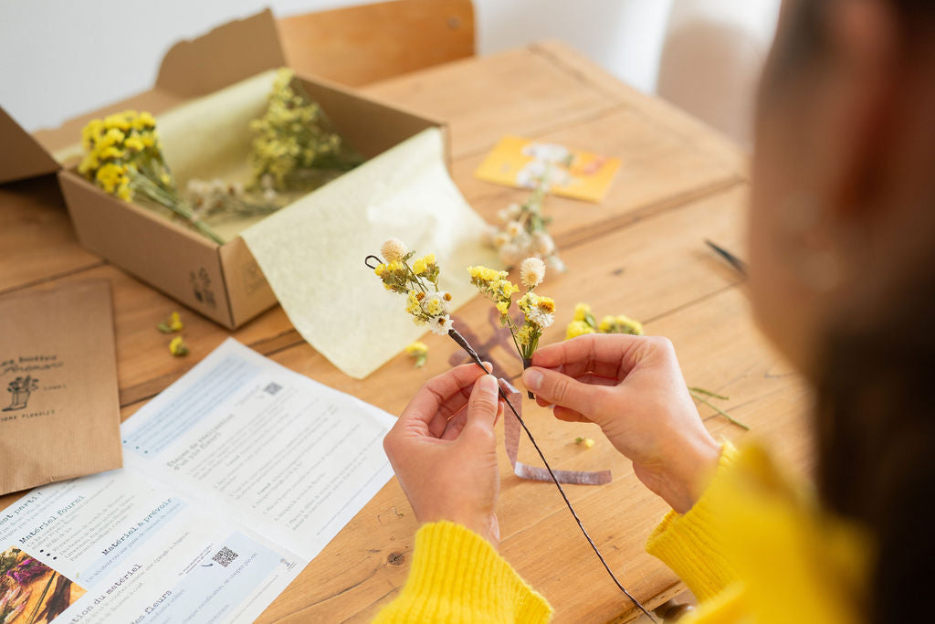 Kit DIY à réaliser - Couronne de tête adulte en fleurs séchées - Jaune