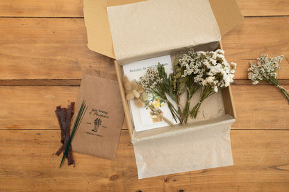 Kit à réaliser DIY - 10 Pics à chignon en fleurs séchées - Blanc